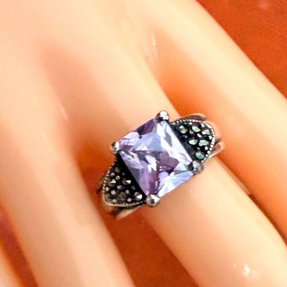 Vintage Sterling Silver 925 Princess Cut Lavender CZ Marcasite Ring